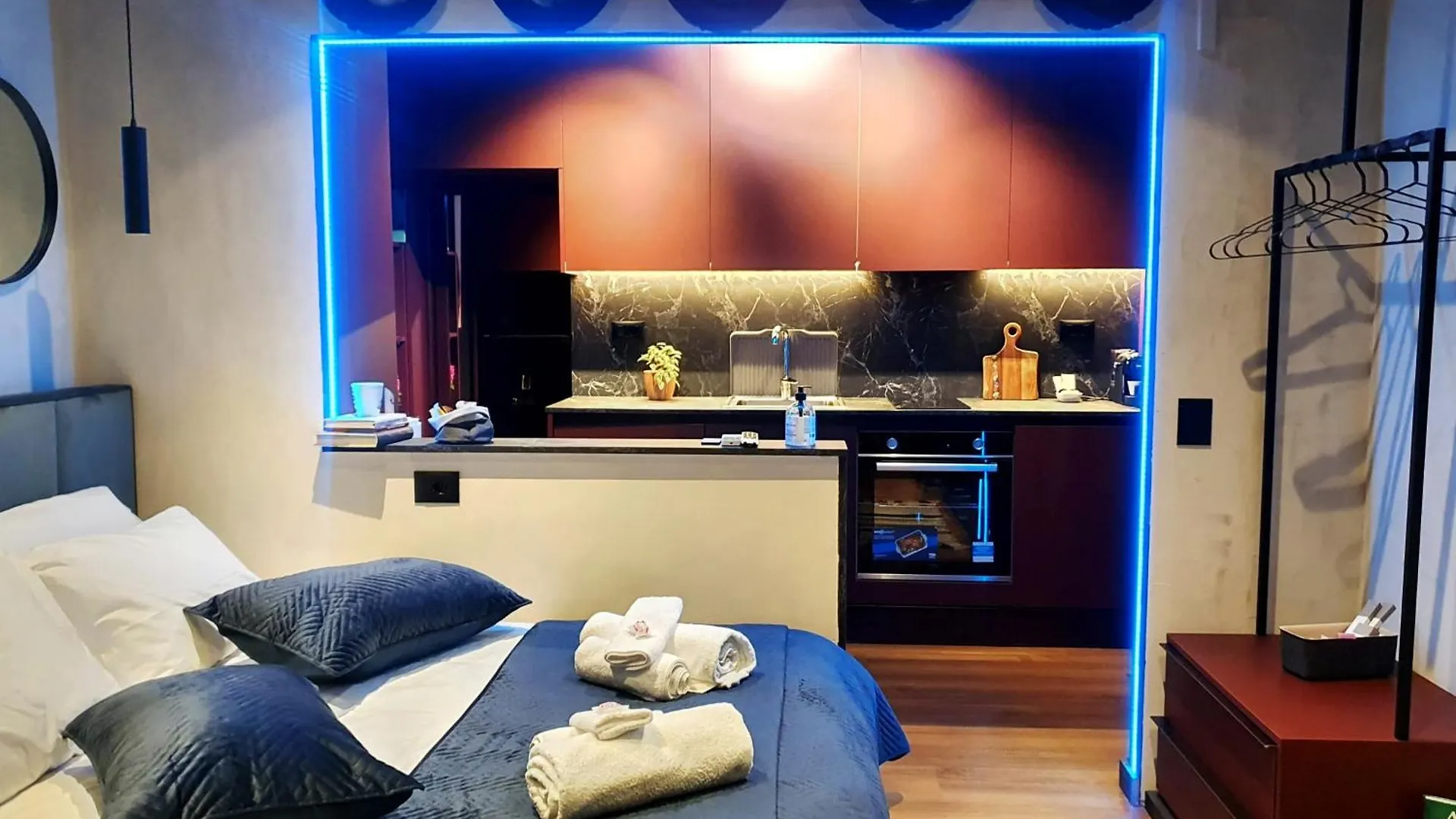 Apartamento City Center Tirana Urban Condo